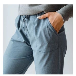 ALBION FIT LIGHT BLUE CHAMBRAY JETSETTERS MEDIUM